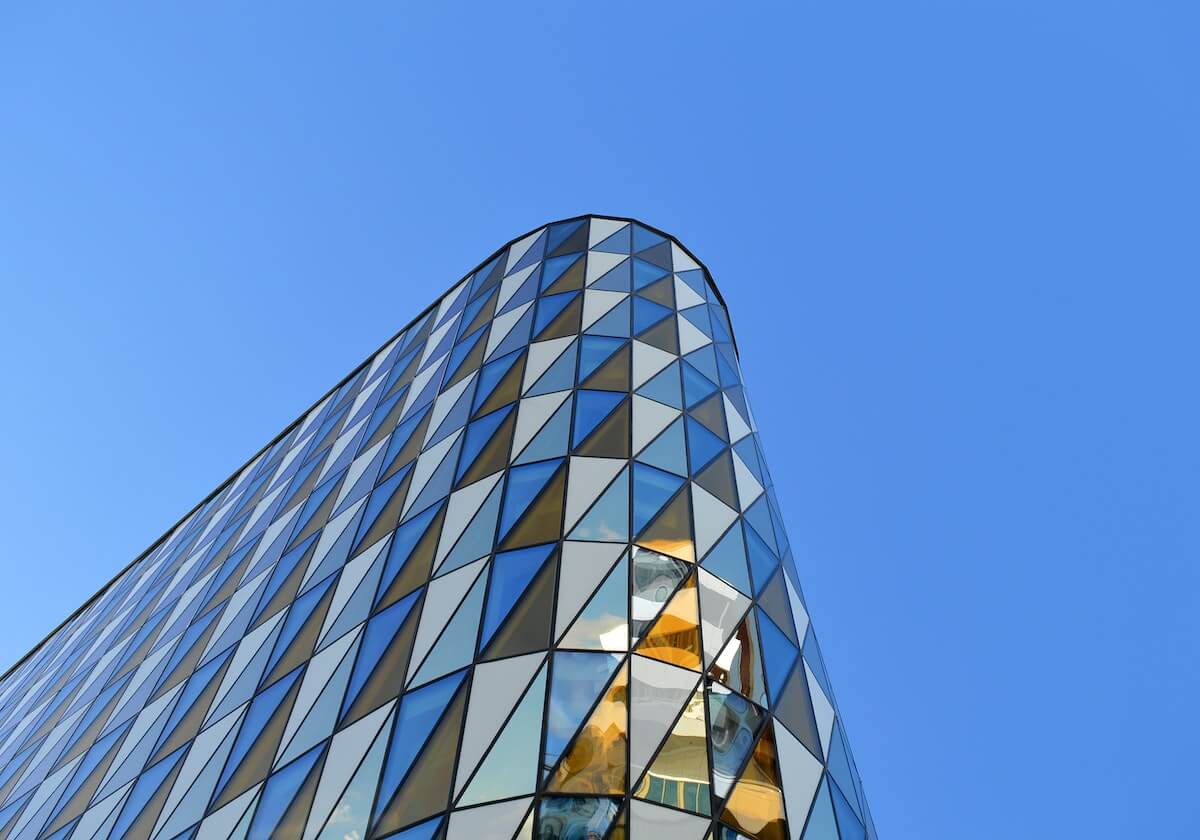 世界杯直播app下载-外媒曝安特卫普有意费莱尼 蓬蓬头回比利时效力？