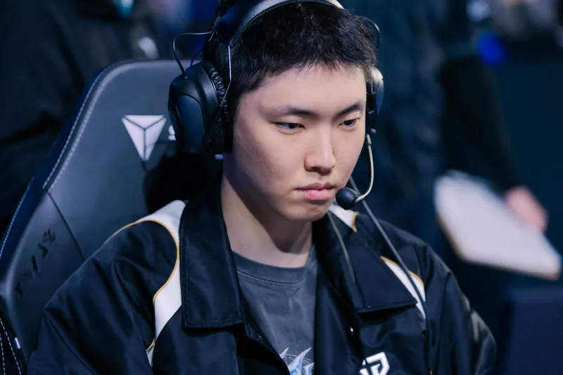 世界杯官方平台指南-Chovy：今天对线很顺利，但最近个人表现有所起伏